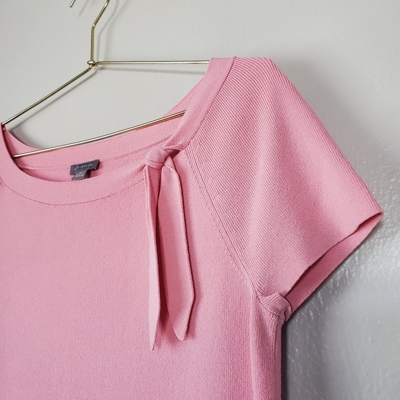 Ann Taylor Pink Short Sleeve Tie-Should Sweater Top - Picture 3 of 4
